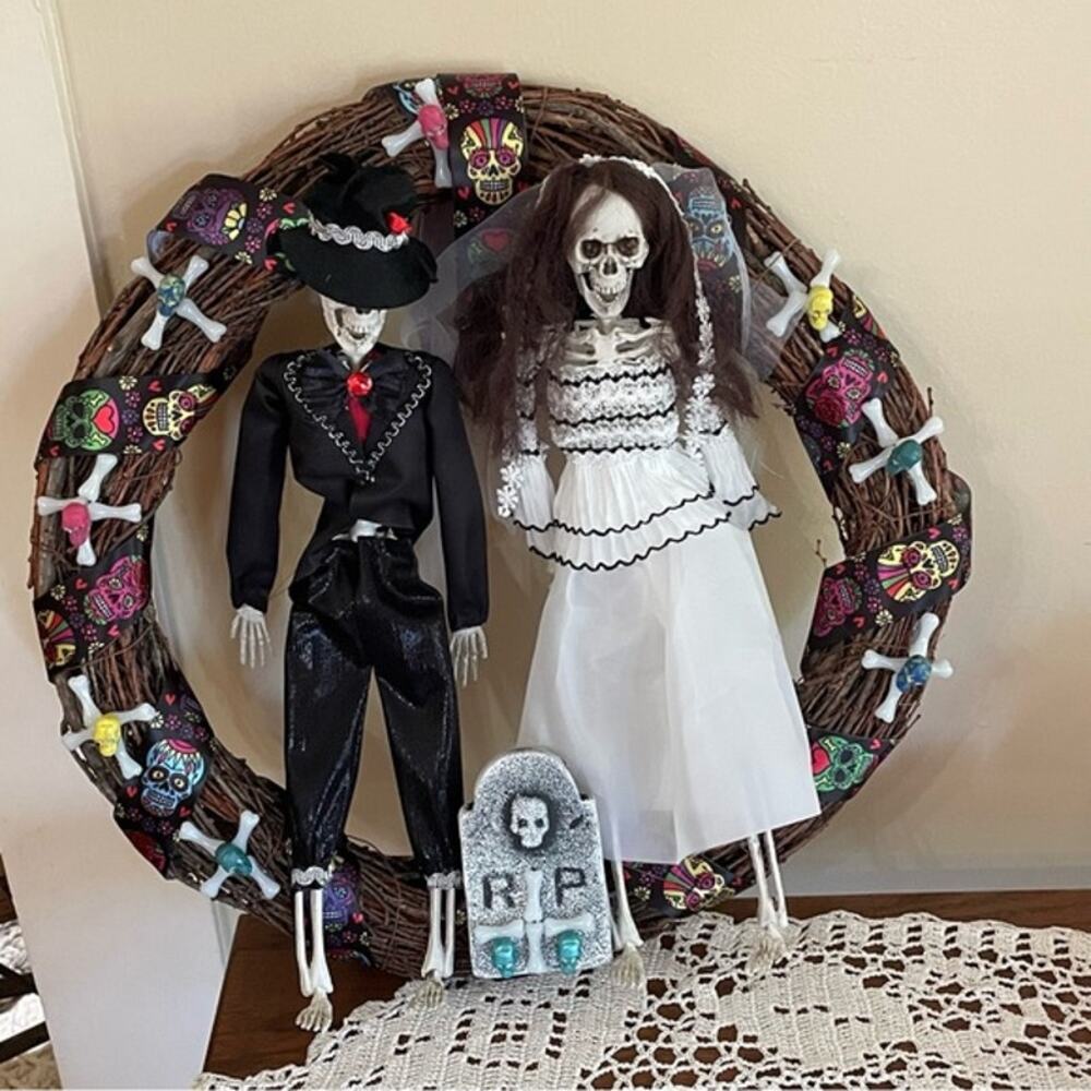 Handmade Halloween Skeleton Bride Groom Wreath 18" Gothic